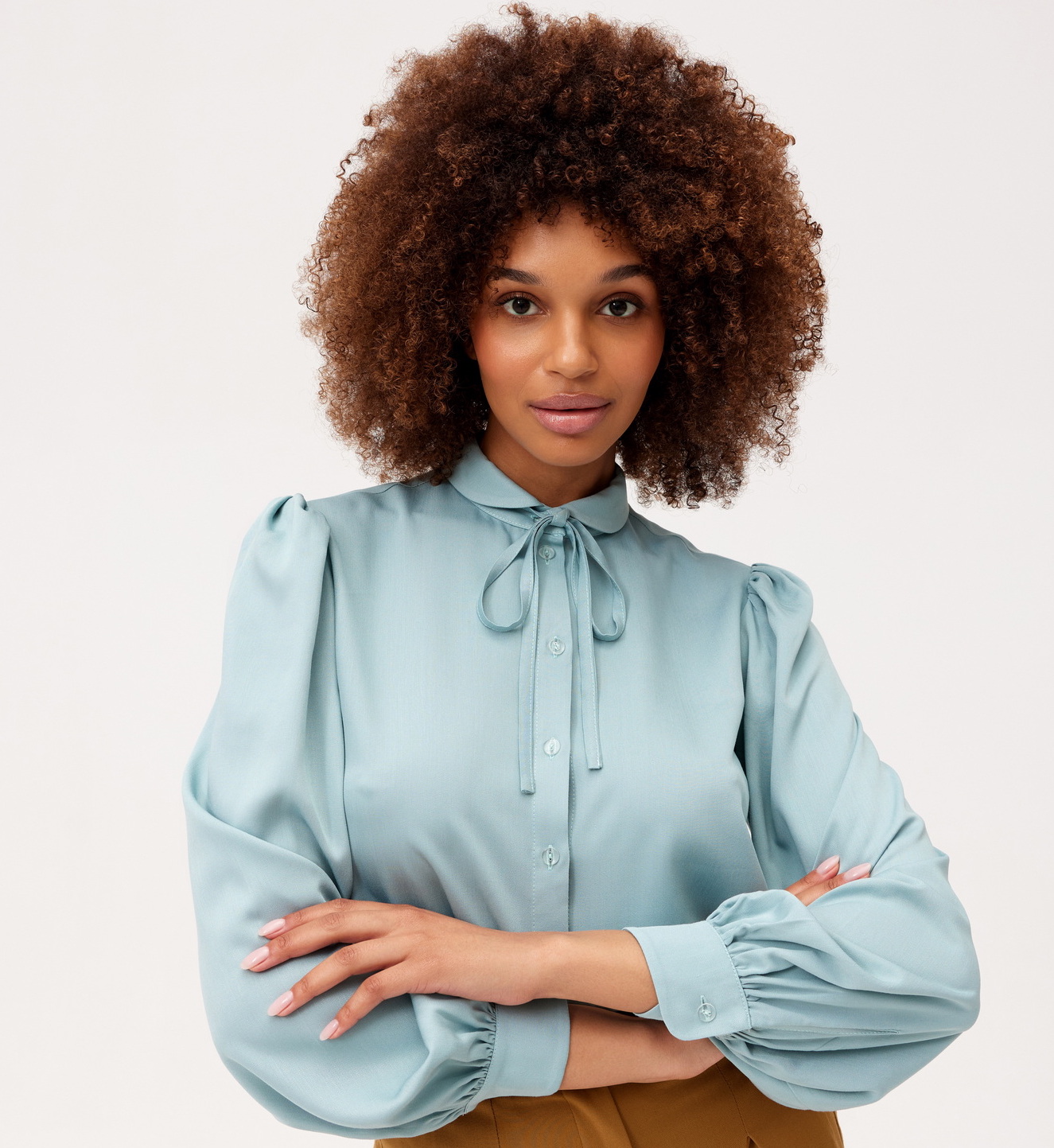 BLUZKA MARY LOU Z BUFIASTYMI RĘKAWAMI I WIĄZANIEM- MIĘTOWA